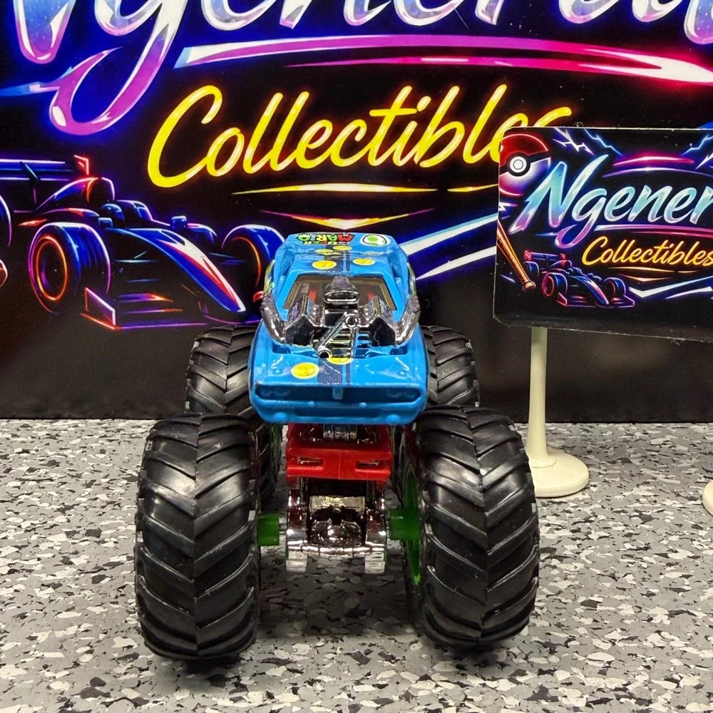 Hot Wheels Monster Truck Yoshi Super Mario Blue Diecast 1:64 Scale GKD37